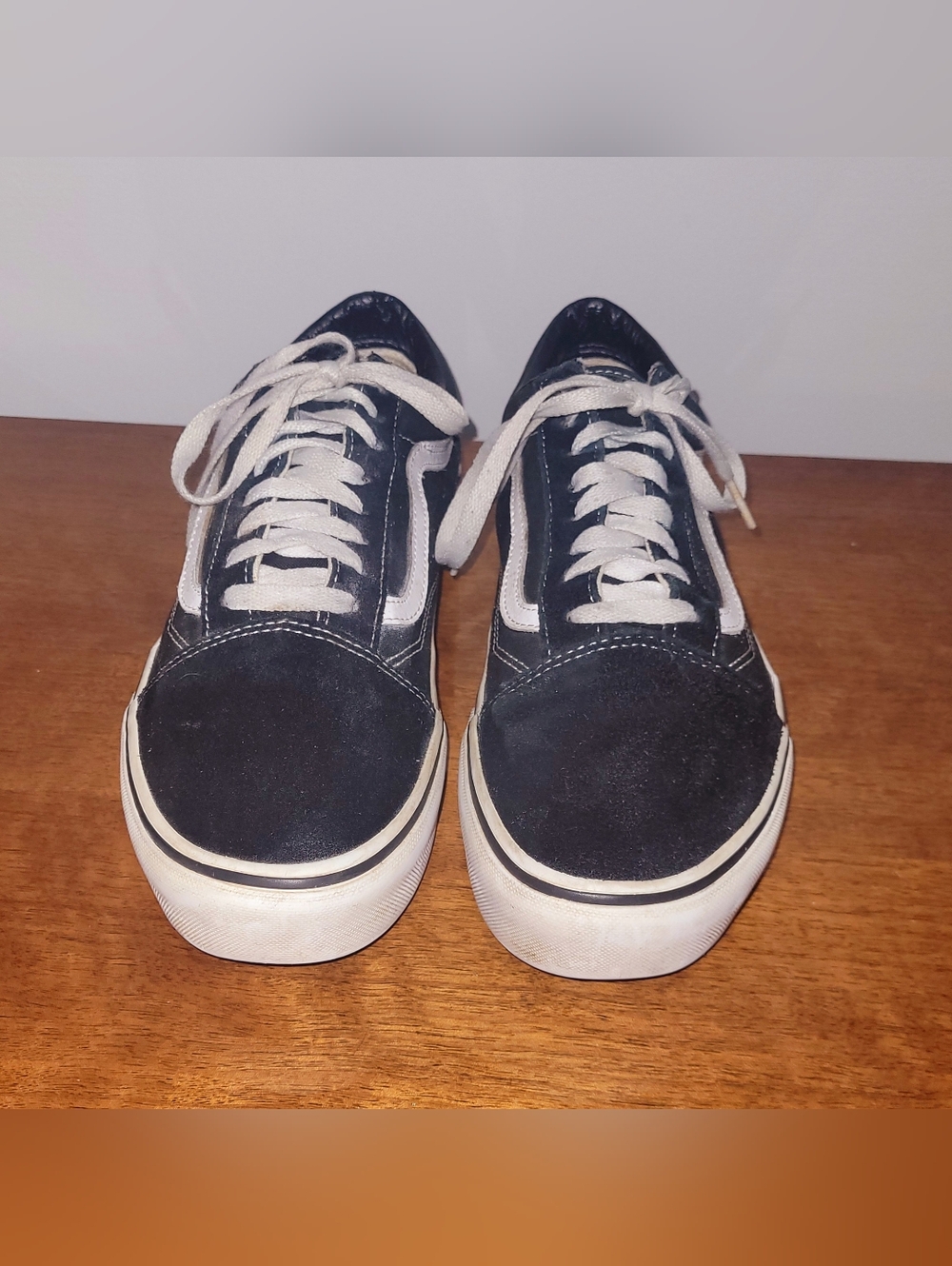 Vans Off The Wall Old Skool Black with White Stripe. Womens 11 Mens 9.5